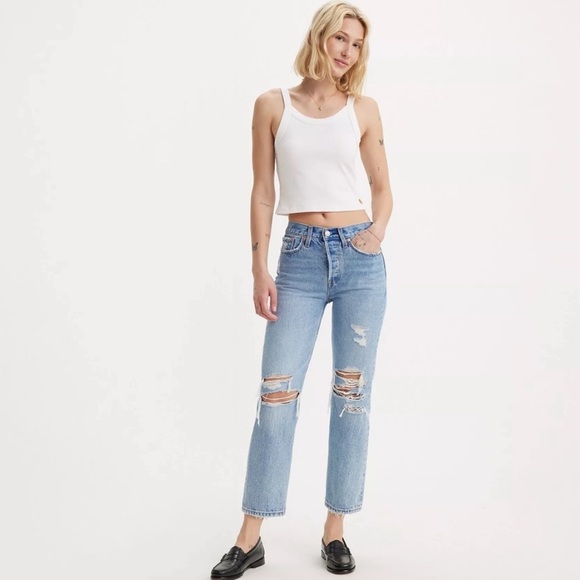 Levi's Button Fly Wedgie Straight Leg Jeans Distressed with Raw Hem 28 - Picture 2 of 10